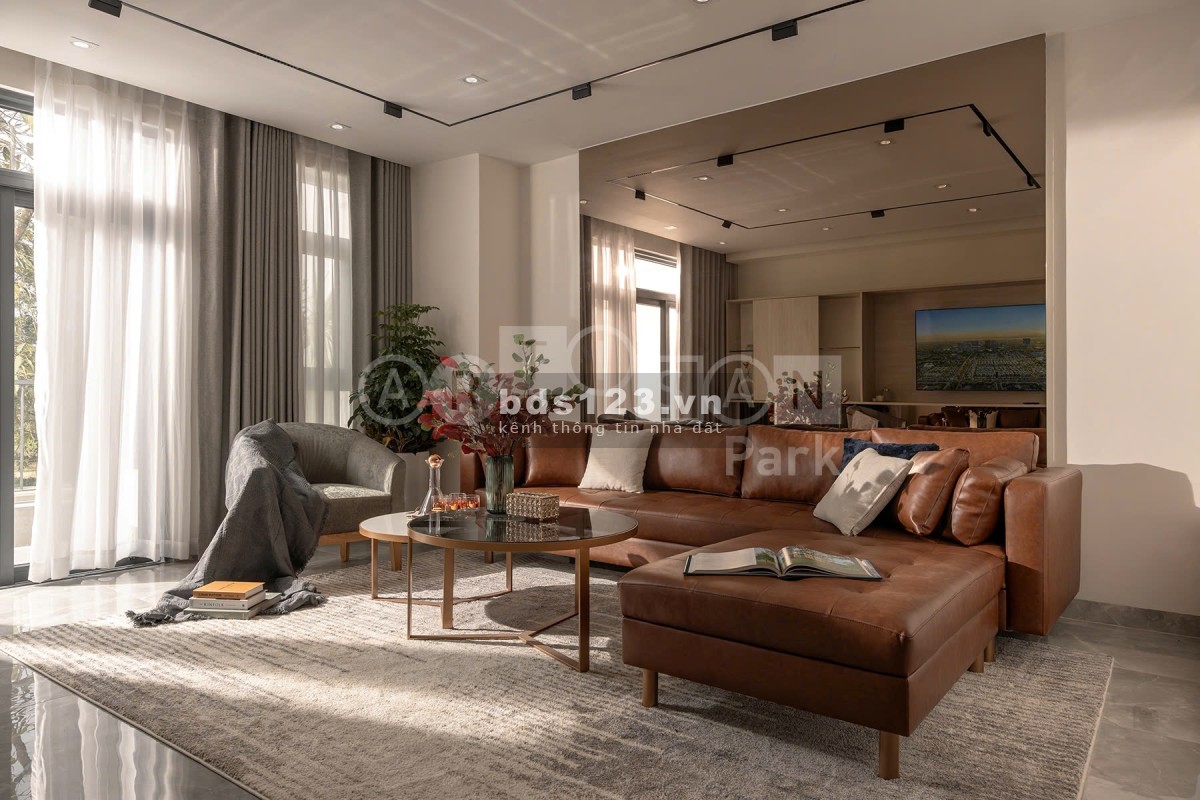 BÁN NHÀ PHỐ THƯƠNG MẠI ,SHOPHOUSE, 2 MẶT TIỀN TRUNG TÂM TP MỚI BÌNH DƯƠNG CÁCH VÒNG XOAY WTC 300M