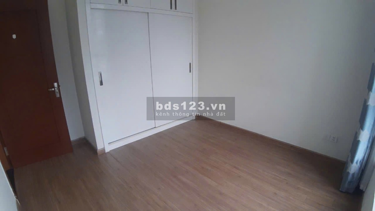 Chung Cư D5, Phường 25, Bình Thạnh: 70m2, 2p ngủ, 2wc, 10.5tr/th