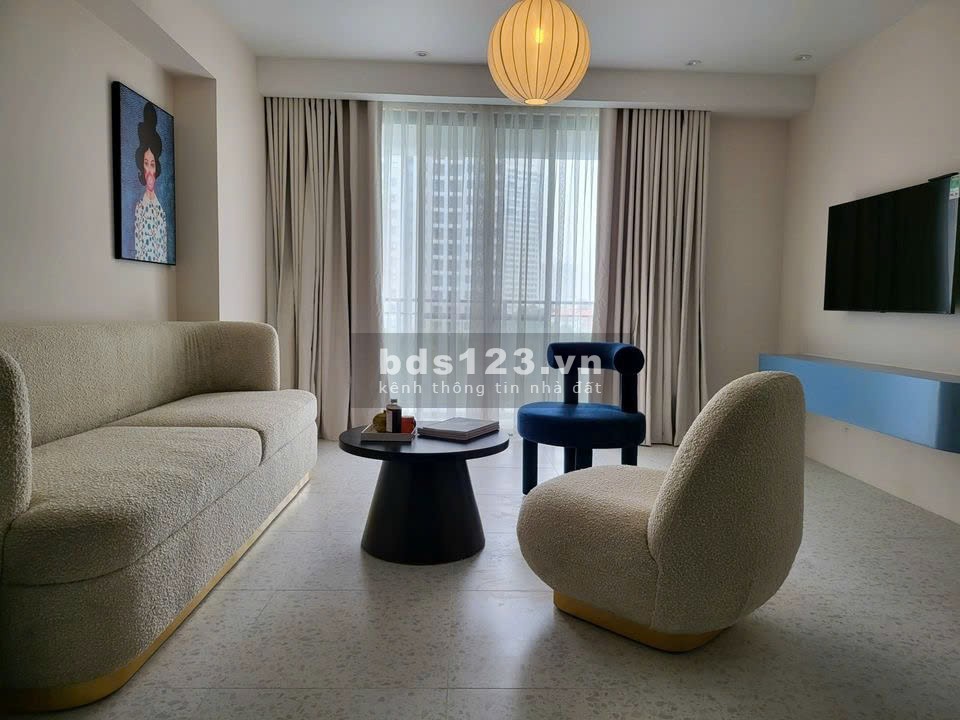 Chung cư Nguyễn Phúc Nguyên, P10, Quận 3: 110m2, 3p ngủ, 2wc, giá 18tr.