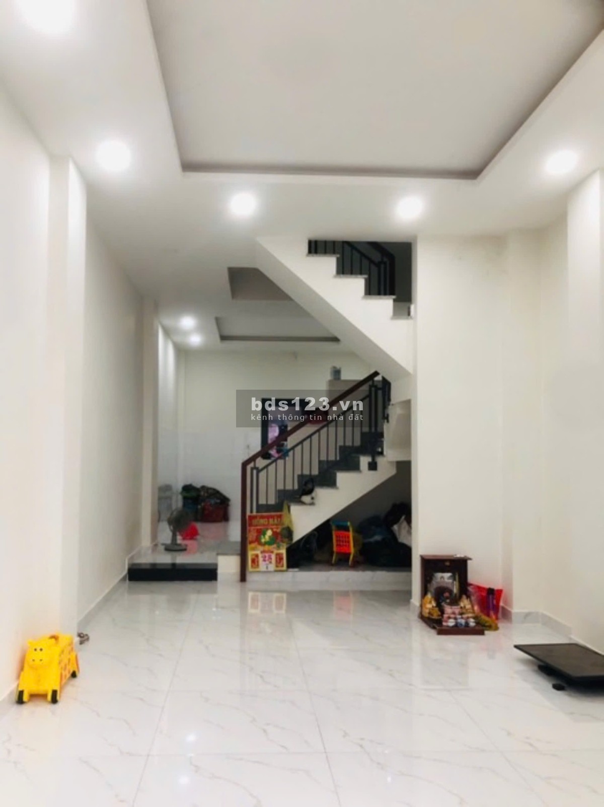 Tân phú - Nhà đẹp mới 3 tầng 56m2, nhỉnh 5 tỷ