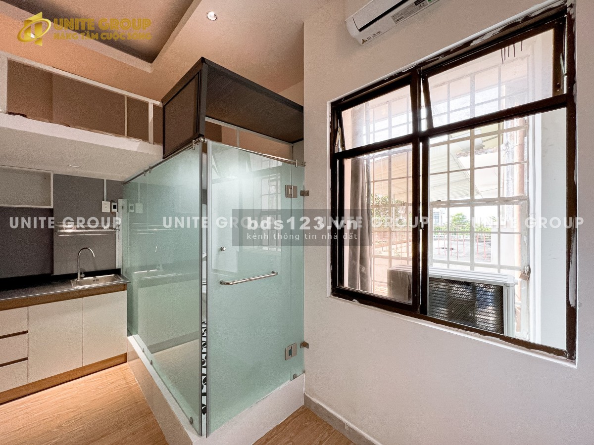 TRỐNG CĂN HỘ DUPLEX CỬA SỔ LỚN NGAY PHÚ NHUẬN GẦN NGUYỄN VĂN TRỖI, CÔNG VIÊN HOÀNG VĂN THỤ 