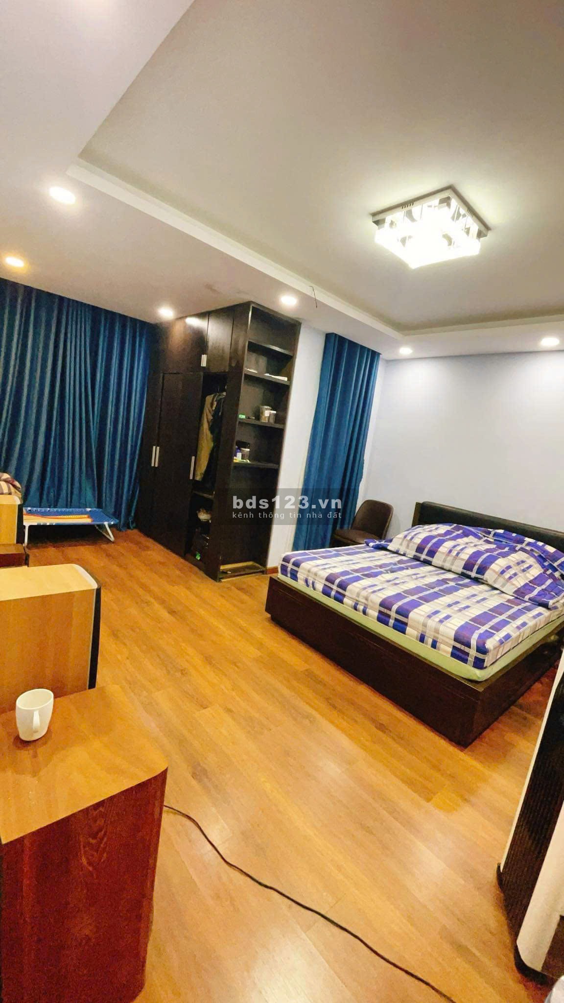 Chung cư Bảy Hiền, P11, Tân Bình: Duplex 170m2 - 3p ngủ, 3wc, 20tr. TL