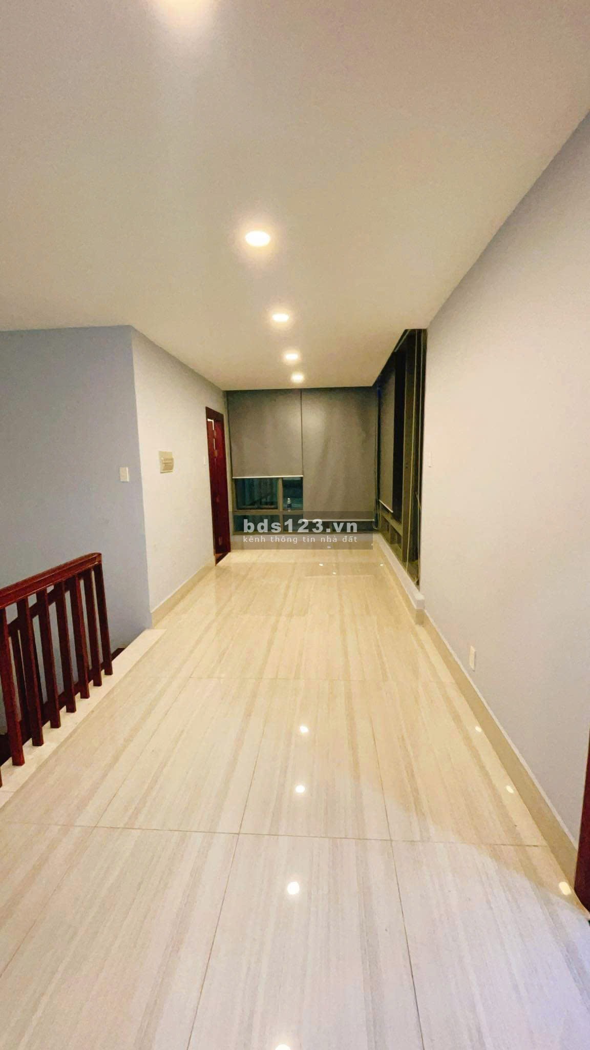 Chung cư Bảy Hiền, P11, Tân Bình: Duplex 170m2 - 3p ngủ, 3wc, 20tr. TL