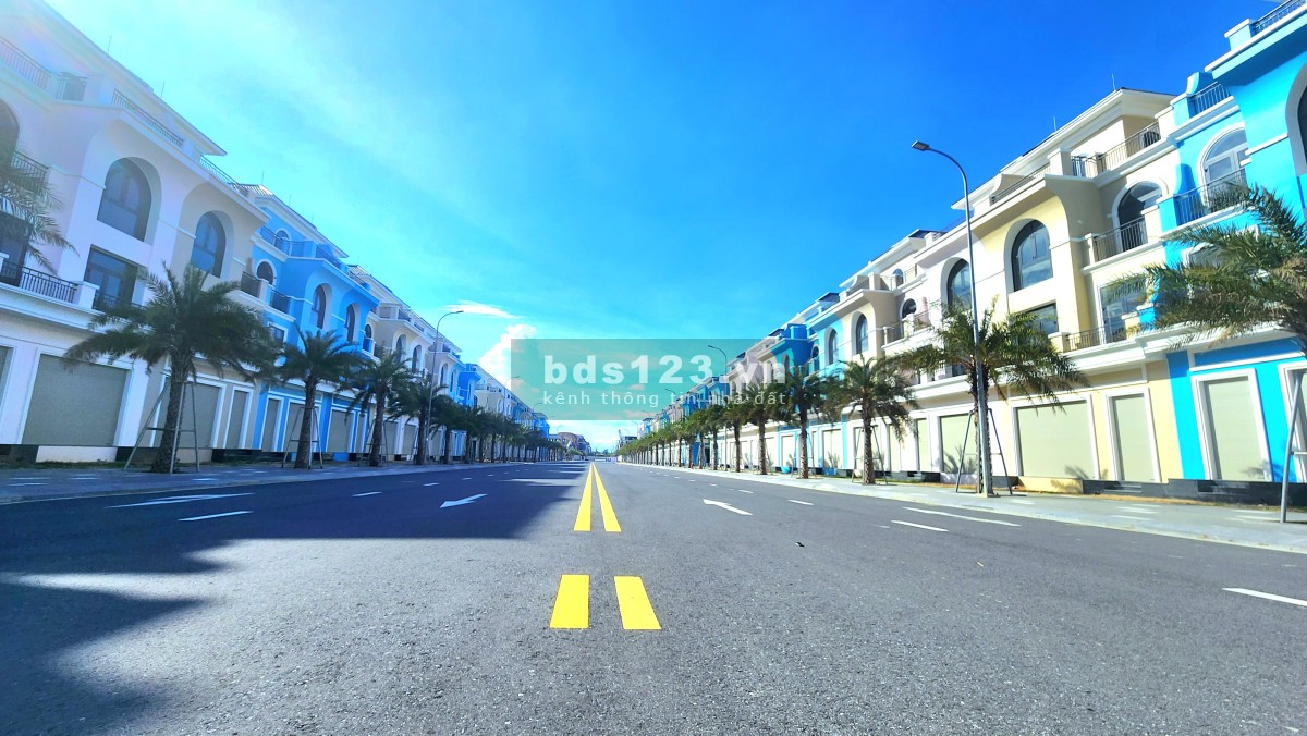 Bán căn nhà phố tại dự án Lacelia City Quảng Bình