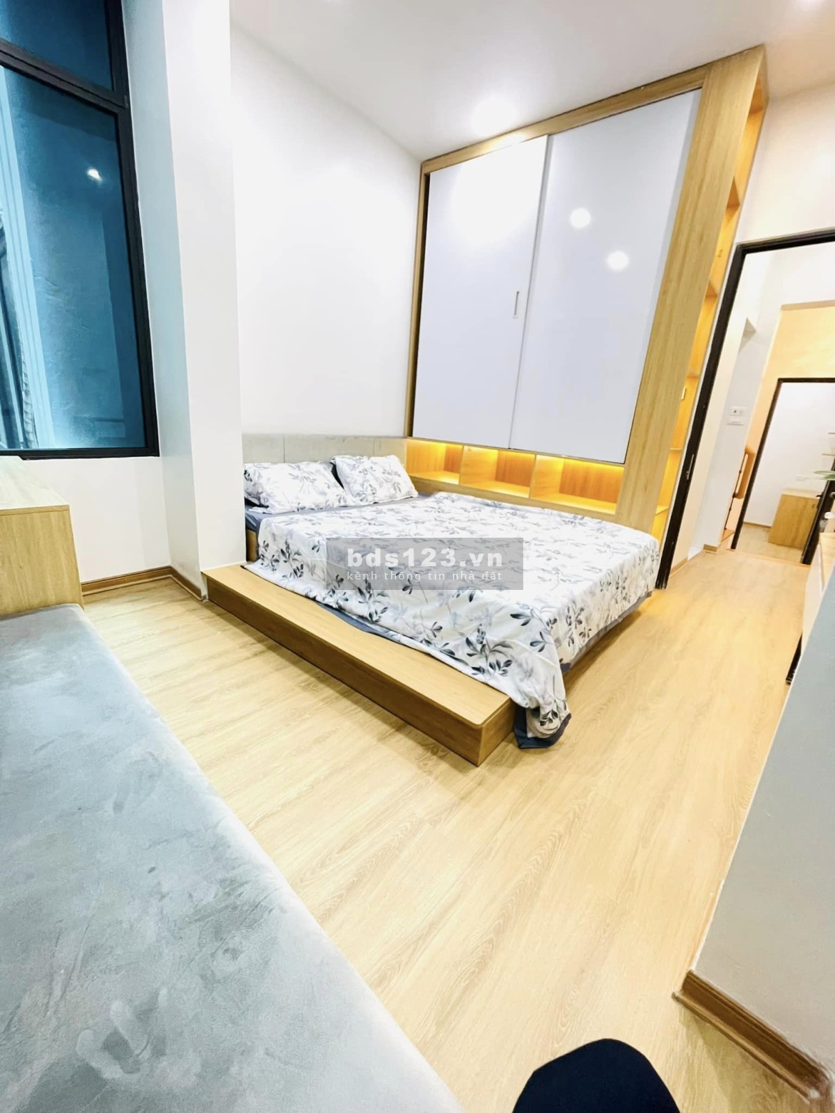 Bán Nhà Khương Đình, Cực kì đẹp, Ô tô 5 tạ đỗ cạnh nhà, Full nội thất, 6.6 tỷ có thương lượng