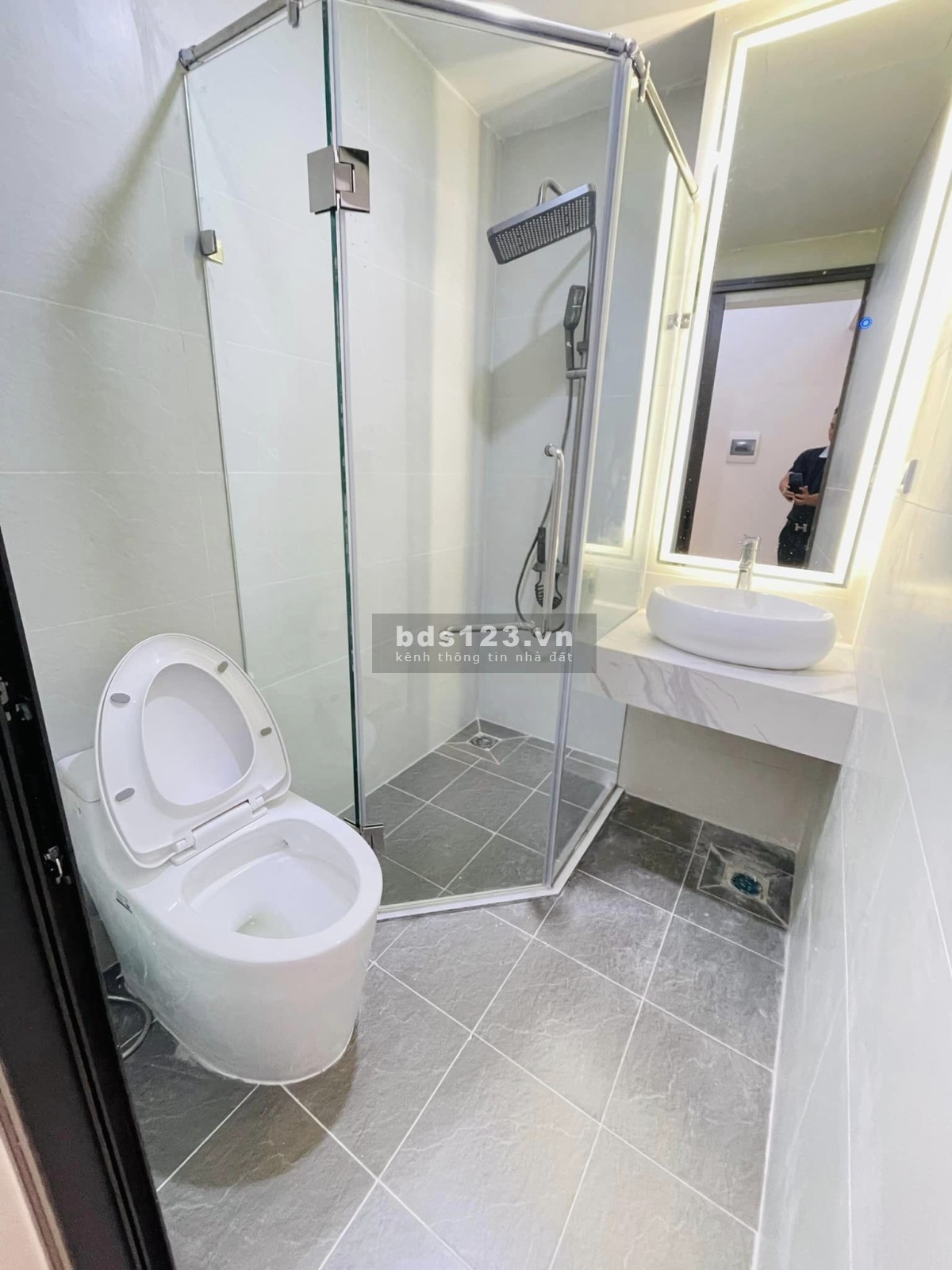 Bán Nhà Khương Đình, Cực kì đẹp, Ô tô 5 tạ đỗ cạnh nhà, Full nội thất, 6.6 tỷ có thương lượng