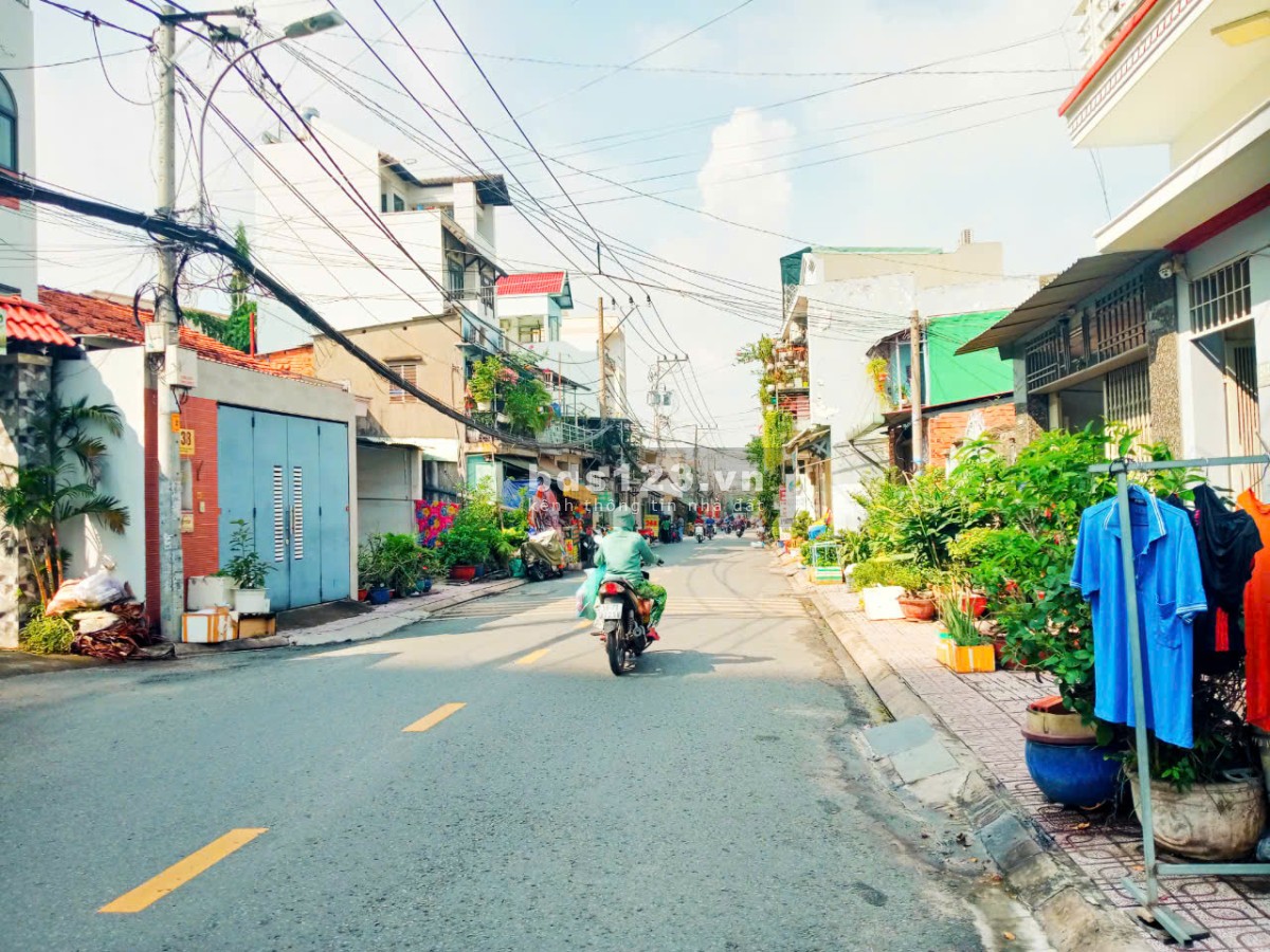 Bán nhà MT 1T1L, N5,6m quá phù hợp KD, vị trí siêu tuyệt để sở hữu Đ. Nam Hòa, Phước Long A Thủ Đức