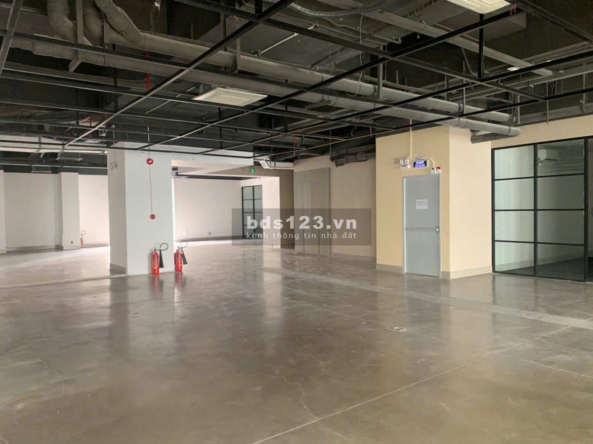 CHO THUÊ MẶT BẰNG VỊ TRÍ MẶT TIỀN ĐẸP, GIÁ CỰC RẺ