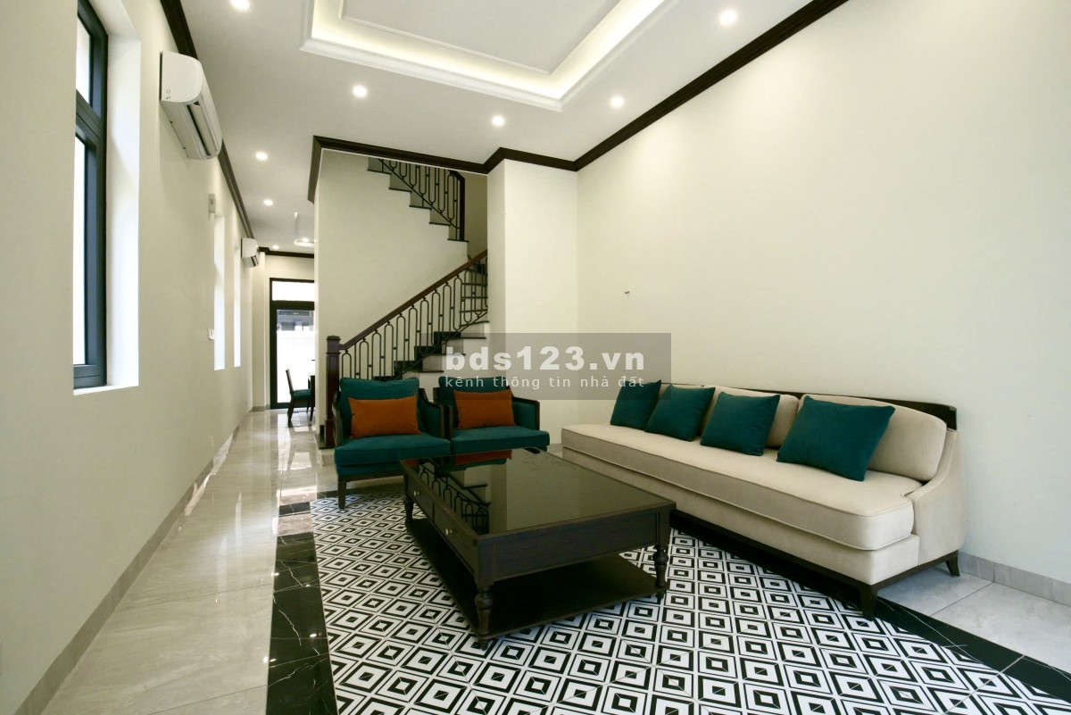 Cho thuê liền kề cọ xanh đã hoàn thiện 2 tầng. Giá 6.4tr