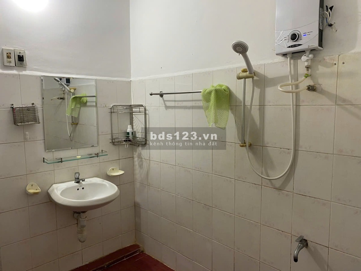 Chung cư Vũ Huy Tấn, p3, Bình Thạnh 97m2, 2p ngủ, 1wc, Nt, 11tr