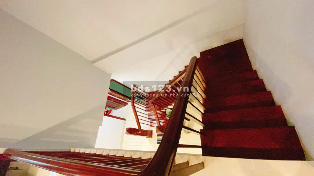 Chung cư Bảy Hiền, P11, Tân Bình: Duplex 170m2 - 3p ngủ, 3wc, 20tr NT