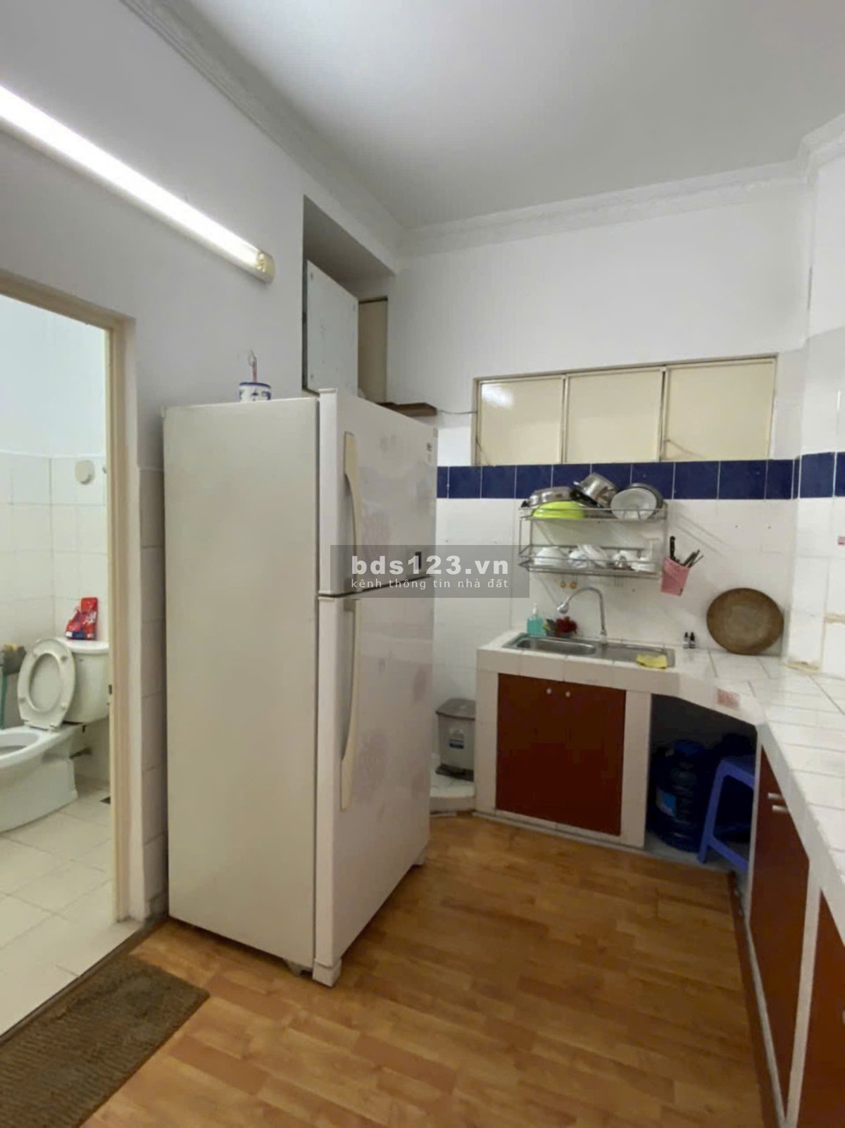 Cho thuê Chung cư Trương Quyền, Phường 6, Quận 3: 90m2, 2p ngủ, 1wc, 12tr