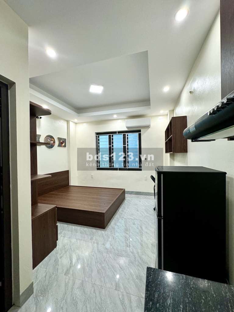 Siêu Phẩm Nhà 7 Tầng Tại Phú Diễn - GẦN NGAY ĐH TÀI NGUYÊN NHỈNH 9 TỶ
