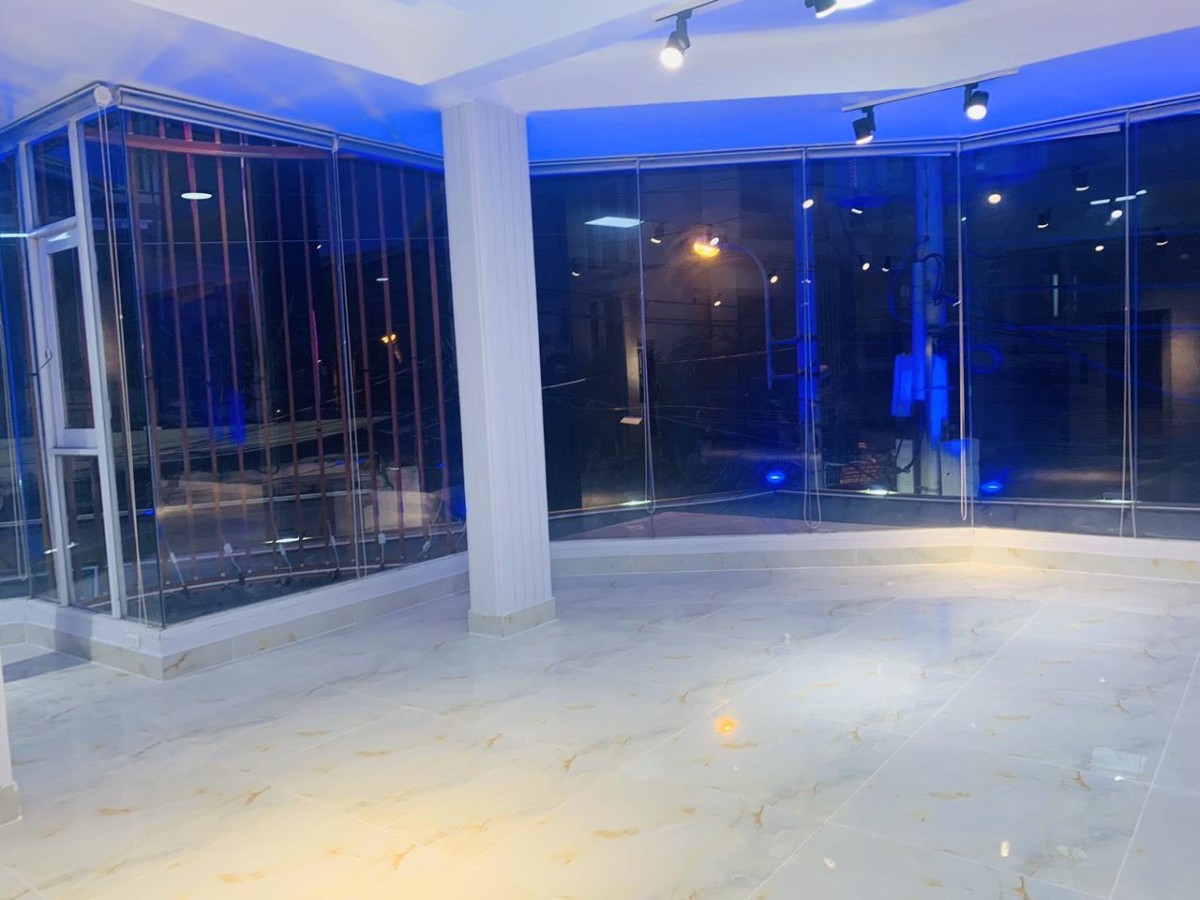 Bán nhà khu K300 Tân Bình; góc 2MT Trương Hoàng Thanh; 9*16; 3 lầu