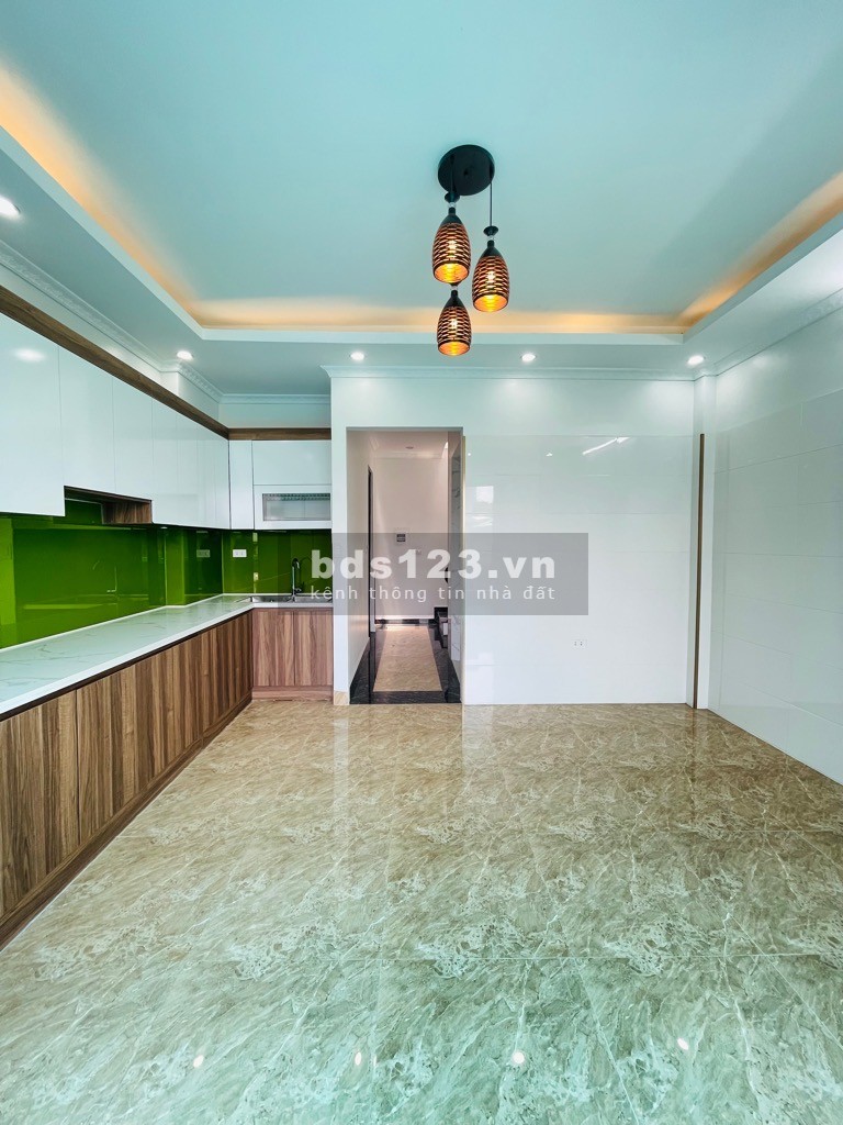 HOA HẬU LINH ĐAM 55M2, NHỈNH 8 TỶ, Ô TÔ ĐỖ CẠNH NHÀ, MẶT TIỀN THOÁNG SÁNG, TIỆN ÍCH NGẬP TRÀN