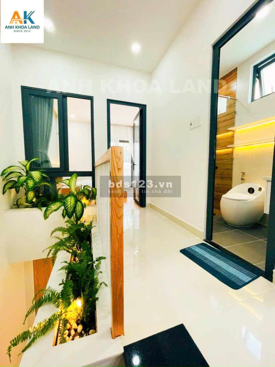 Bán Nhà Đẹp 2 Lầu sổ Vuông Vắn Hoàn Công Hẻm Oto Giá tốt, Khu Cư Xá Điện Lực, P. Trường Thọ.