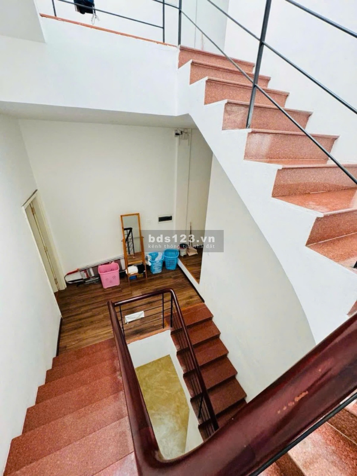 CỰC HIẾM - ĐỘI CẤN - BA ĐÌNH - NHÀ SIÊU ĐẸP - GARA Ô TÔ - KD ĐỈNH - 100M2*5T - 25.9 TỶ.