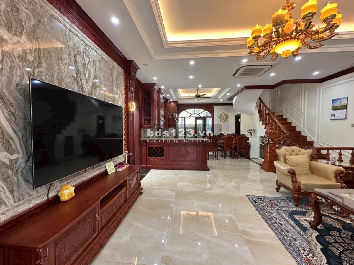 Biệt thự song lập Ngọc Trai hoàn thiện full nội thất cao cấp giá 31 tỷ Vin Gia Lâm (0985941715)
