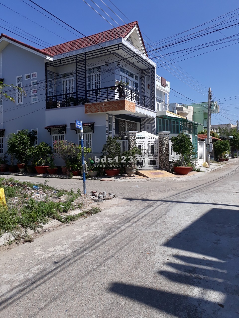 Chính chủ cần bán đất đường Lê Thị Hồng Gấm (Gần đường Yên Ninh), vị trí đẹp, gần biển Ninh Chữ