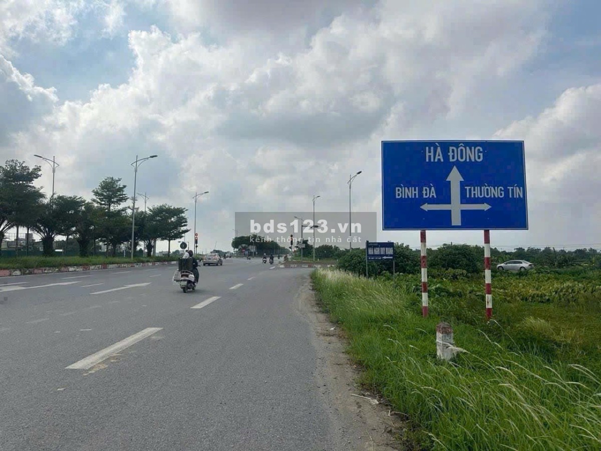 Lô góc 40,5m2, mặt tiền 5m, xã Dân Hòa, Thanh Oai, gần KCN Tân Ước, cụm CN Phương Trung