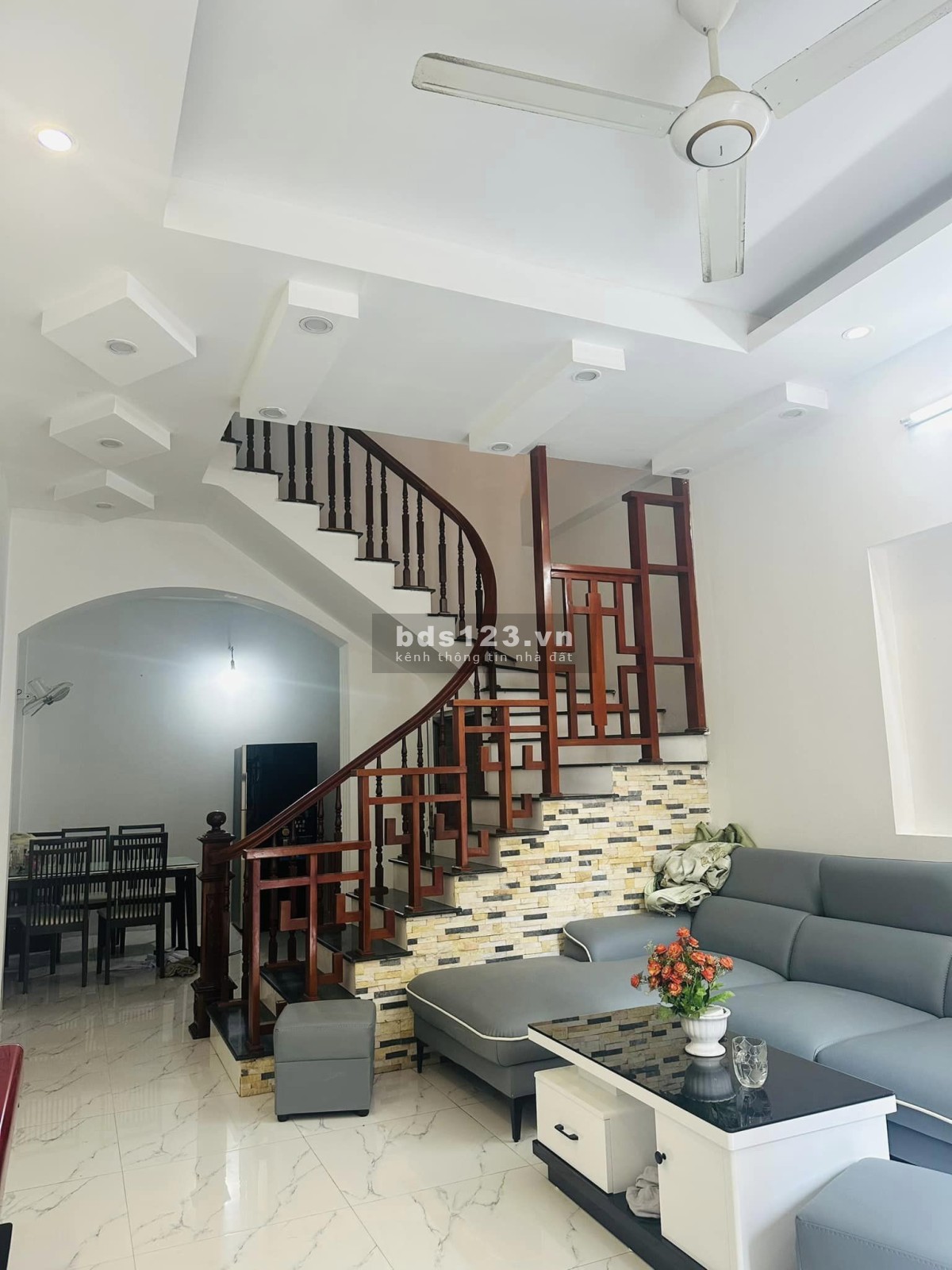HIẾM, NHÀ TRINH LƯƠNG 42M2, 4 TẦNG, NHÀ DÂN XÂY CHẮC CHẮN, NGÕ 3 GÁC CHẠY GIÁ NHỈNH 5 TỶ NHỎ