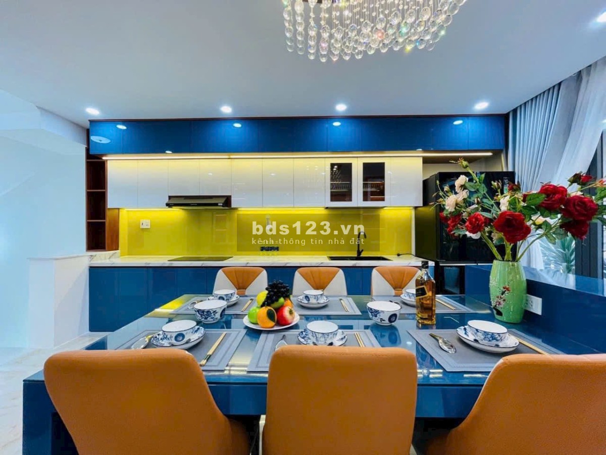 Bán Siêu Phẩm Nhà Phố Có Thang Máy Khu Đồng Bộ liền kề Đường Phan Huy ích, Quận Gò vấp, Hồ chí Minh