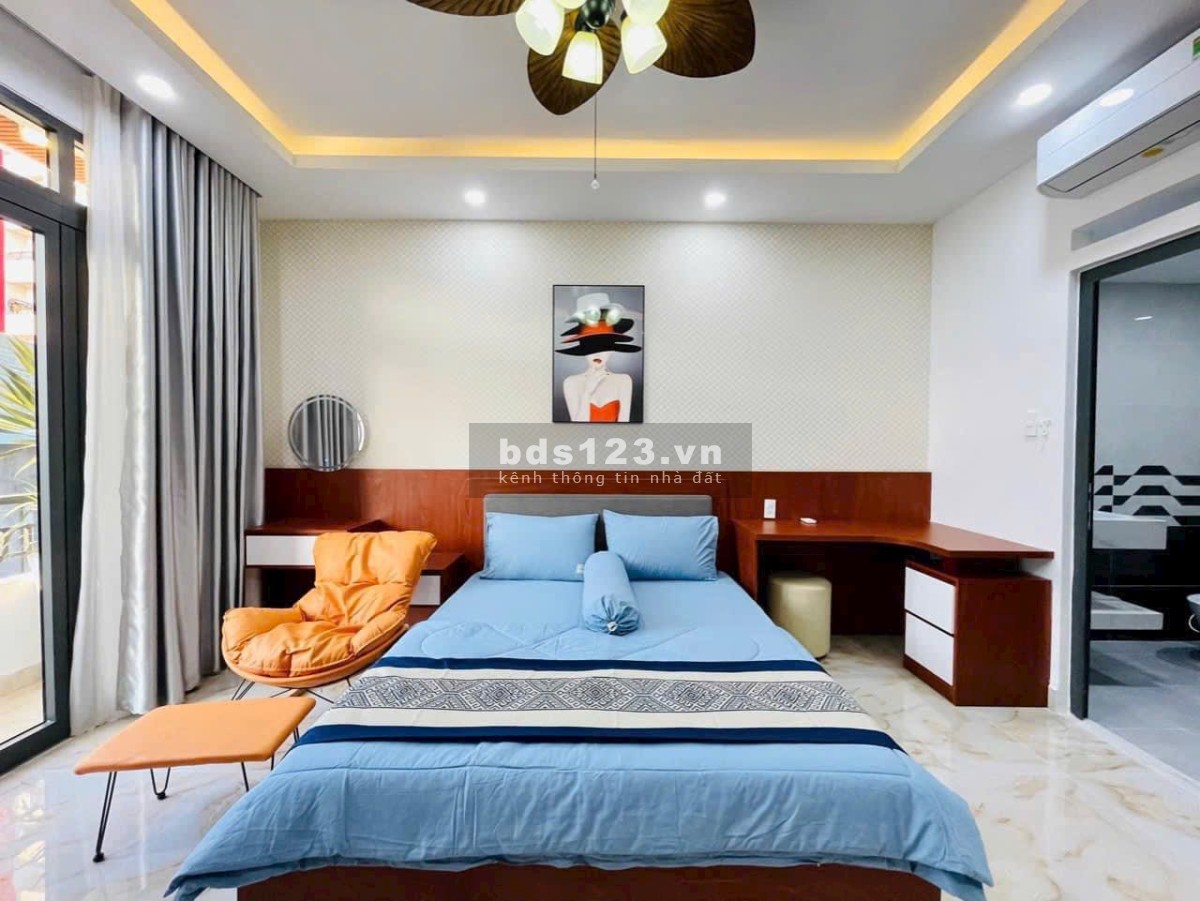 Bán Siêu Phẩm Nhà Phố Có Thang Máy Khu Đồng Bộ liền kề Đường Phan Huy ích, Quận Gò vấp, Hồ chí Minh