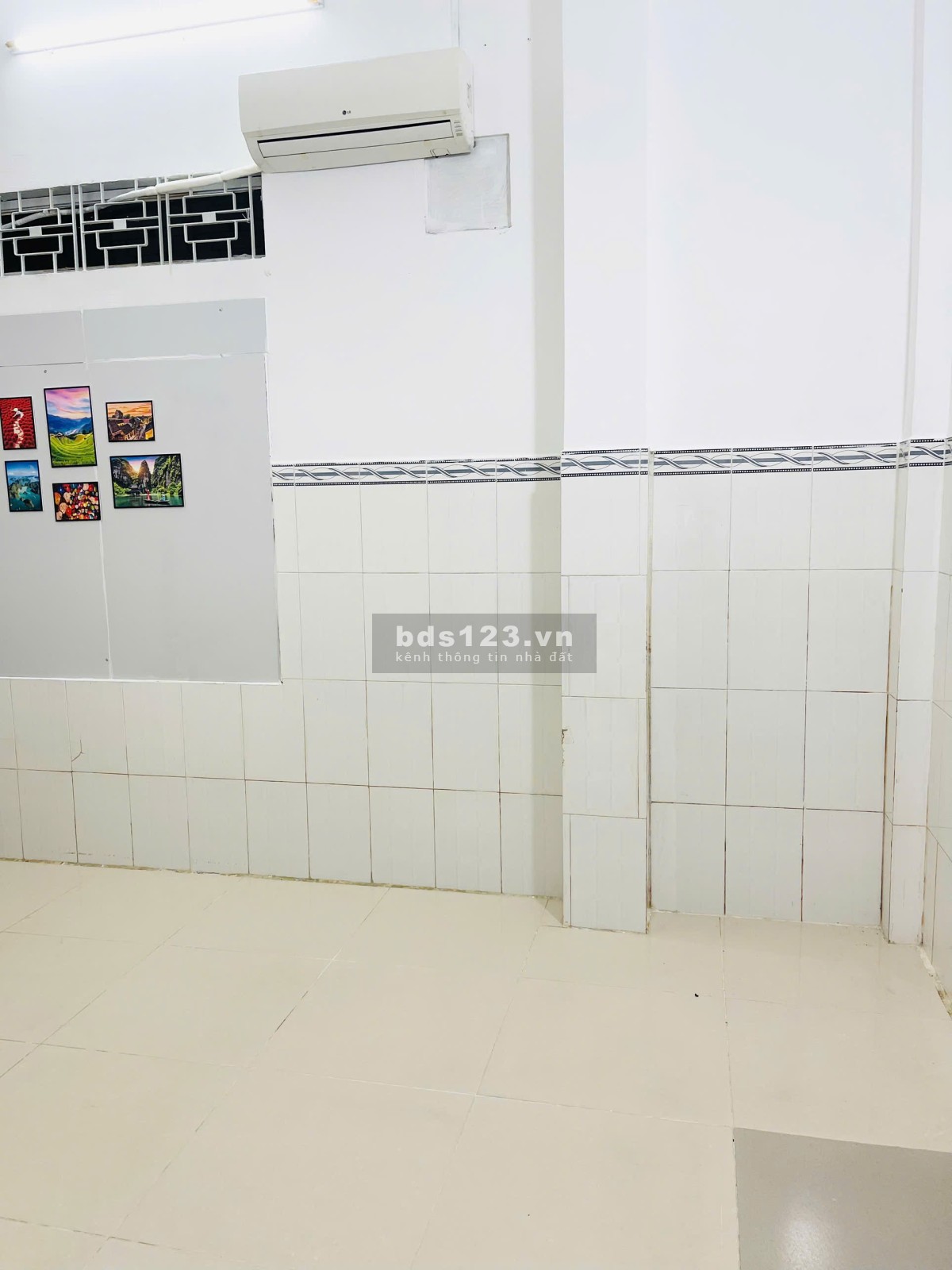 Phòng tầng trệt 20m2 đường Sầm Sơn P.4 Tân Bình chỉ 3 triệu 700k.
