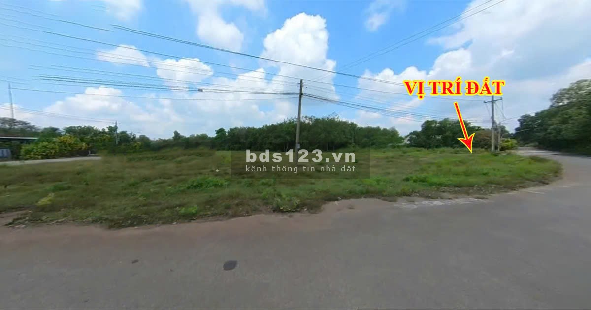 Chủ ngộp cần bán mảnh vườn 1200m2 giá 200tr tại TTHC Huyện Đồng Phú