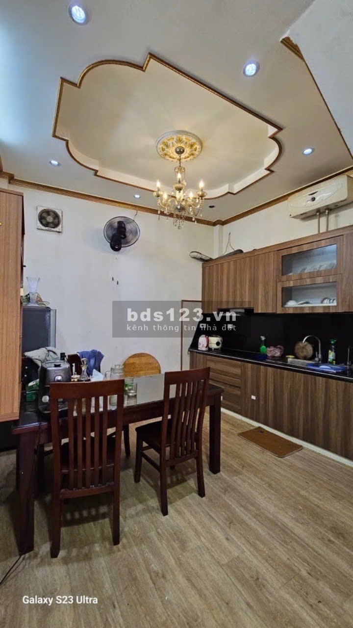 Ngoại Giao Đoàn - Xuân Đỉnh - Nhà Dân Xây - Ô Tô Đỗ Cổng - 50m2. 4 tầng. 4 ngủ. Giá chào 8.X Tỷ