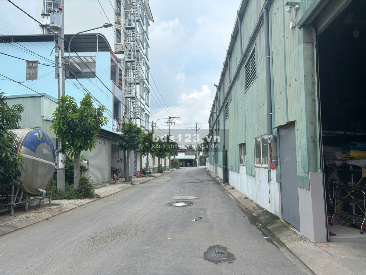 Chủ gởi cần bán gấp mảnh đất trước mua 1ty4. cắt lỗ 400tr chốt giá 1 tỷ.