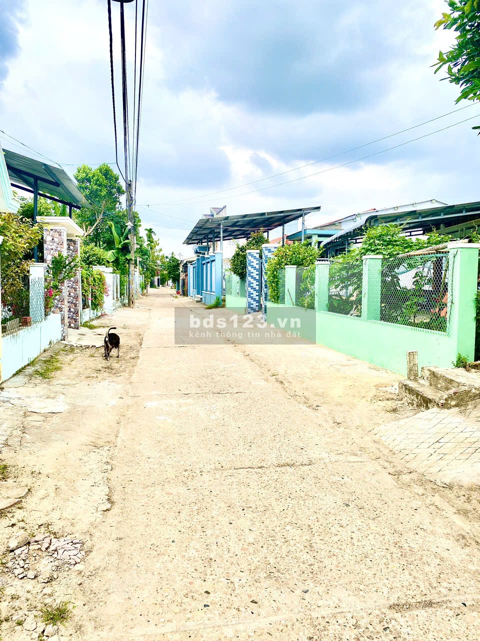 Bán đất gần chợ sát đường nhựa - TT Nam Phước - 250m2 đất ở đường QH 9m5- Giá 8xx