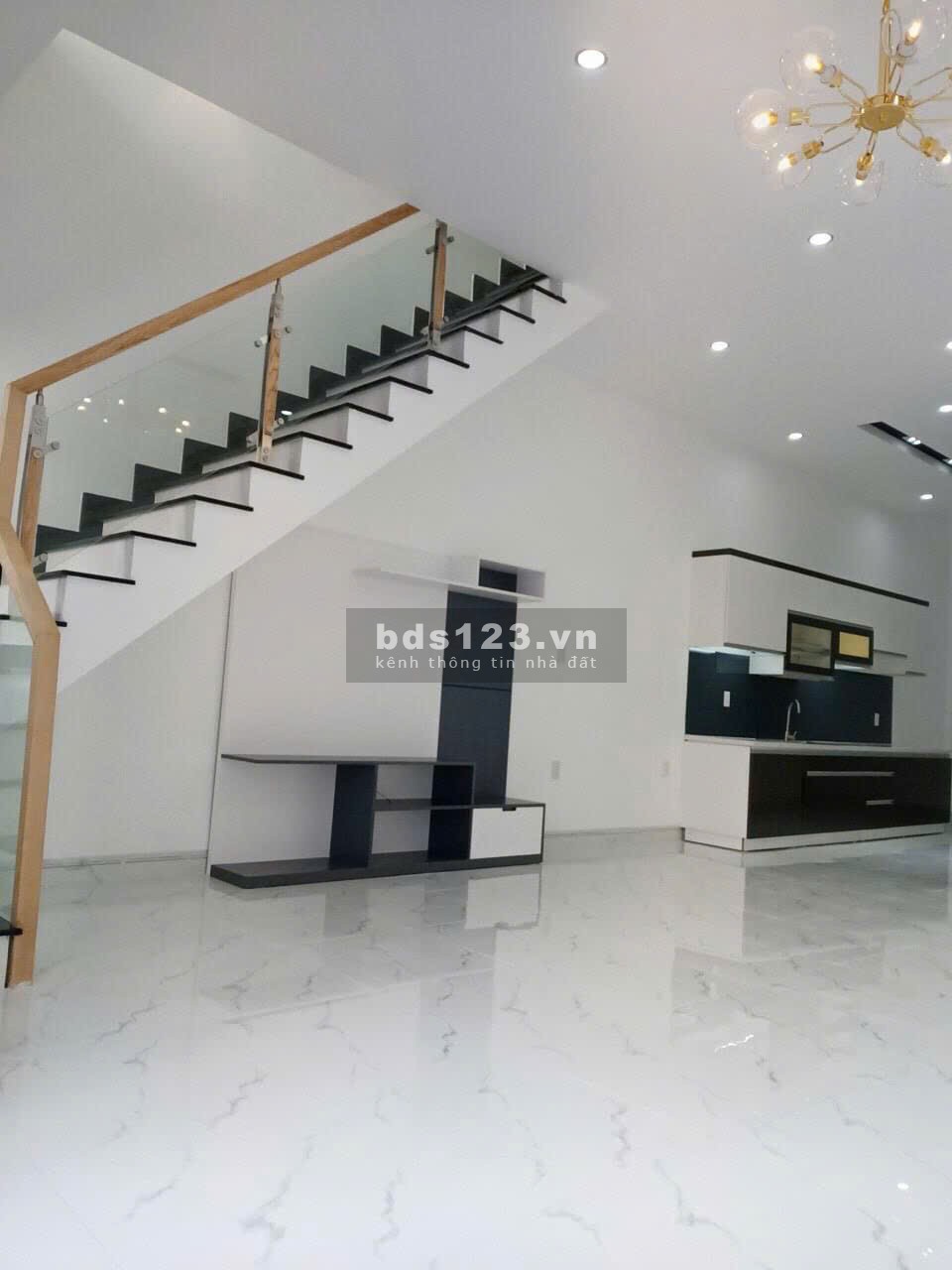 Chủ giảm giá bán nhanh nhà 2 tầng lầu 90m2, đường số 8, phường Linh Xuân, thành phố Thủ Đức