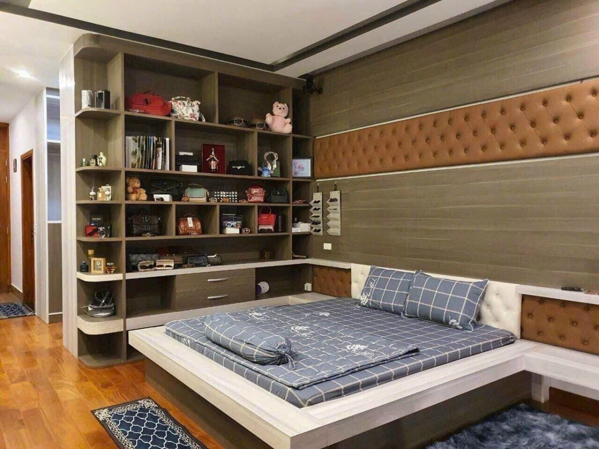 Bán nhà phường 7 Tân Bình, góc 2 mặt tiền Chử Đồng Tử (6,5*20) 2 lầu