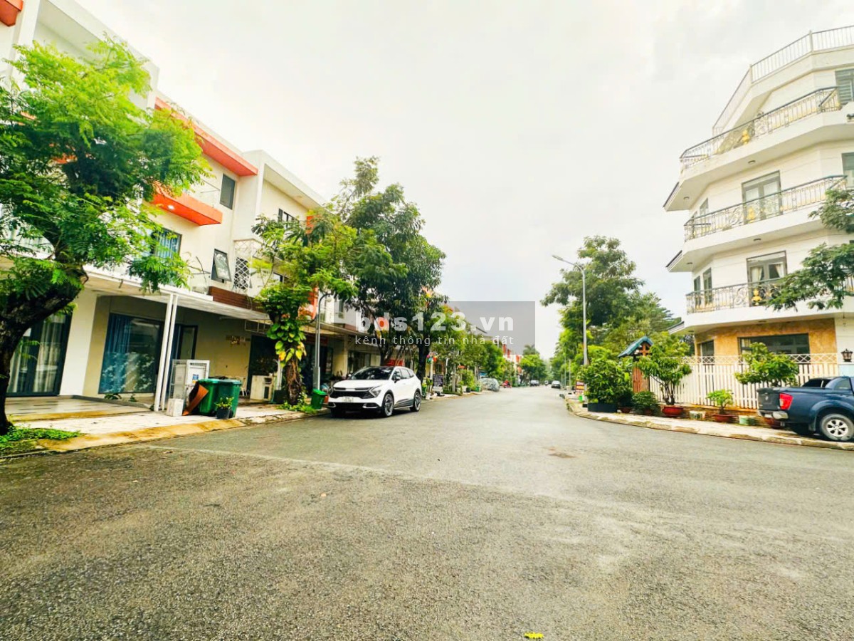 Bán gấp nhà 1T2L 75M2. Đẹp KDC Hưng Phú Reverpark, Cạnh Công Viên, đường 10m Khu phố 6 Phước Long B