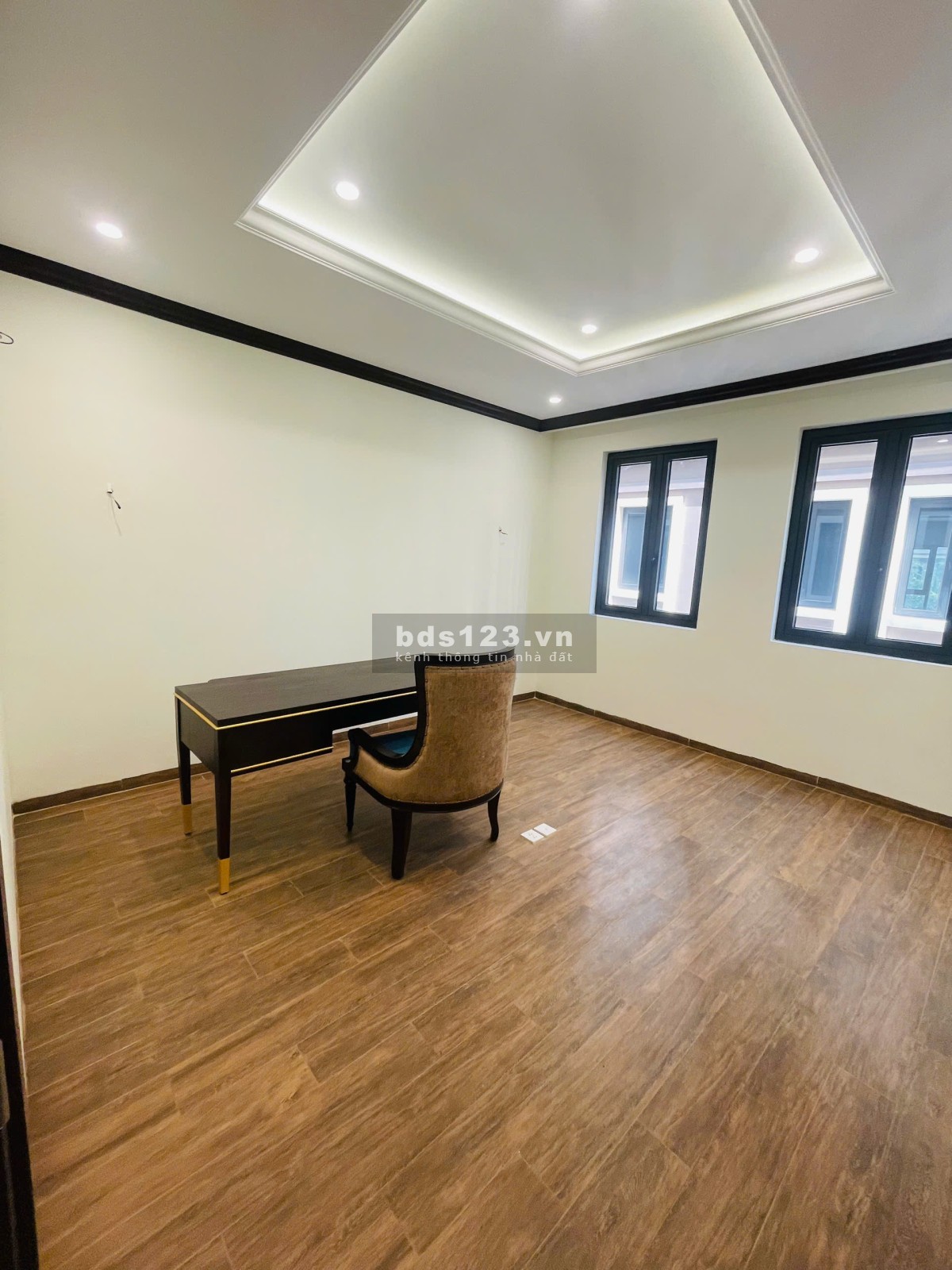 Cho thuê căn liền kề hoàn thiện 5 tầng full đồ , ngập tràn ưu đãi tại Vinhomes Ocean Park 3