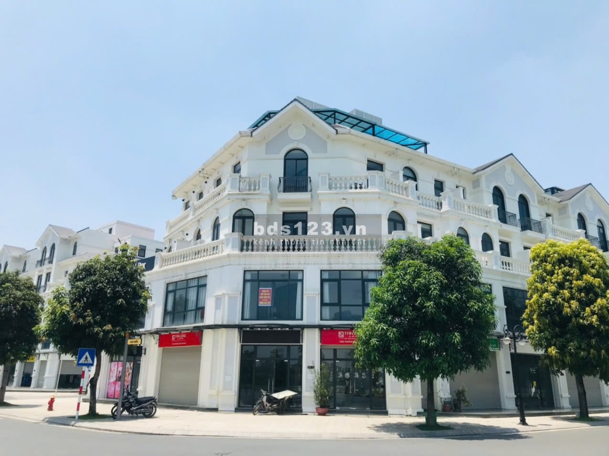 Shophouse sổ lâu dài ngã tư sầm uất nhất kđt xây lớn giá 35.6 tỷ Vin Gia Lâm, Hà Nội (0985941715)