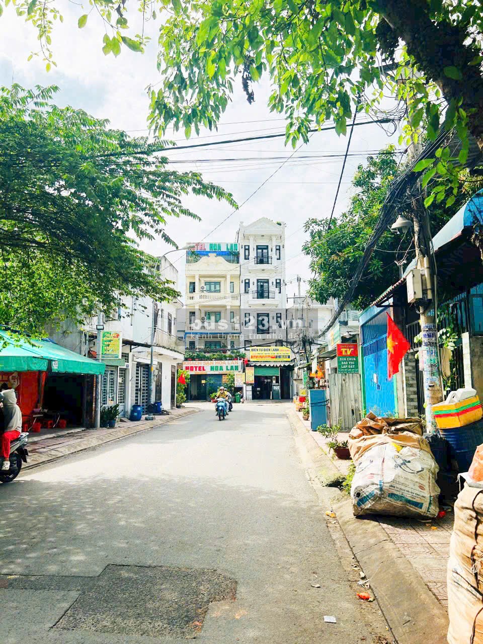 Bán nhà Góc 2 Mặt Tiền 67m2 cùng 3 phòng trọ, Rất tiềm năng tăng giá vì cạnh Vành Đai 2