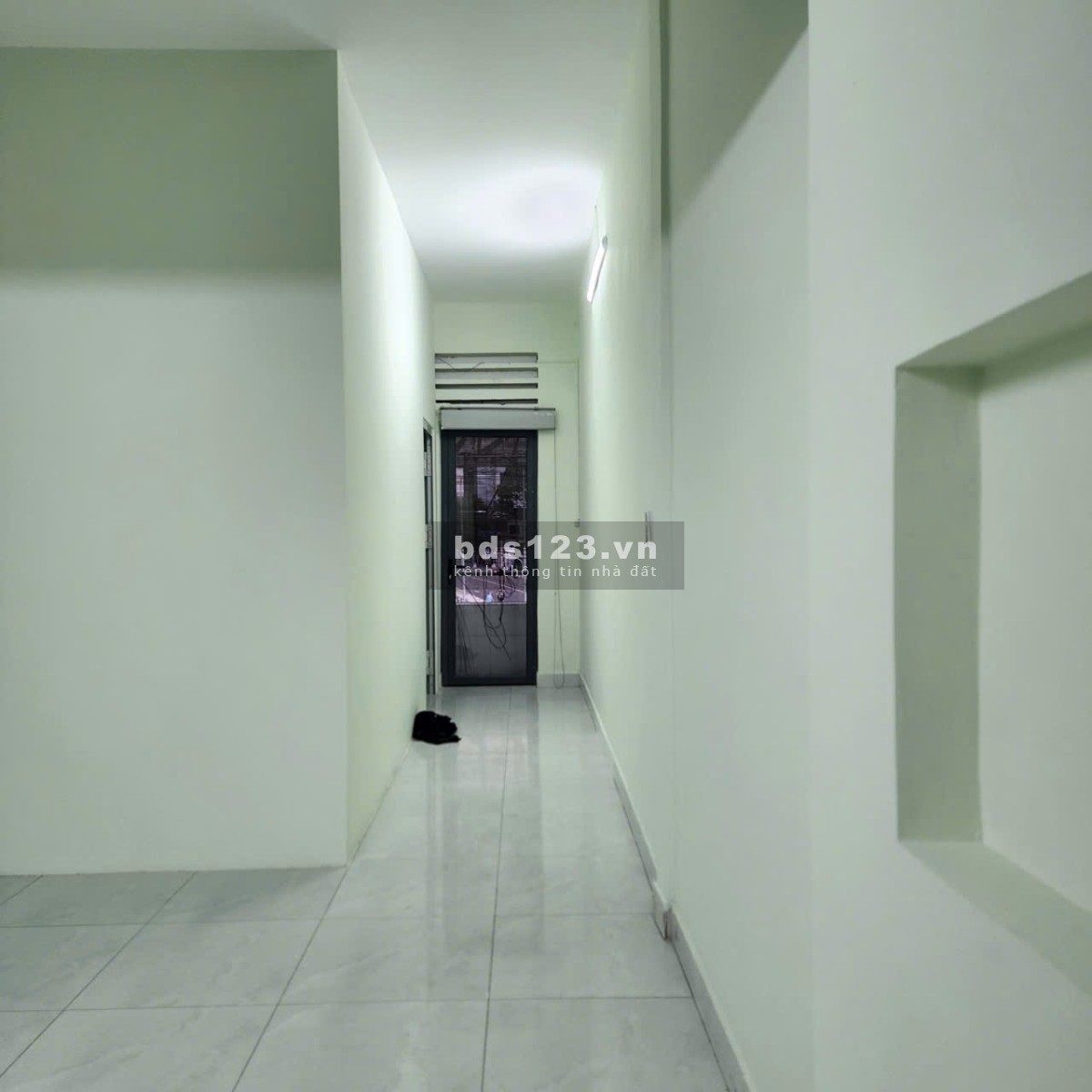 Chung cư Miếu Nổi (thang bộ), P3, Bình Thạnh: 50m2, 1p ngủ,1 gác lửng, 1wc, 8tr