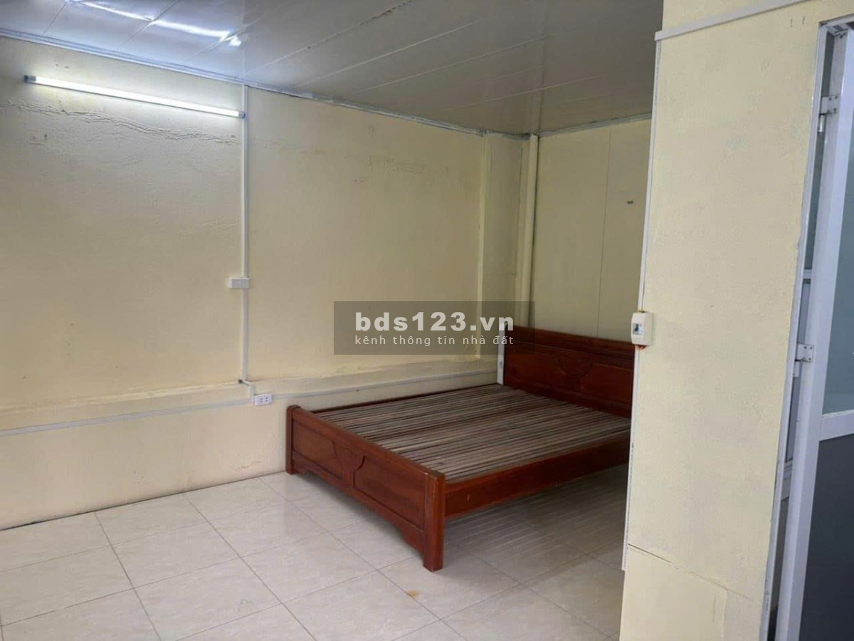Bán nhà tốt, kinh doanh dòng tiền lớn, ngay khu vực trung tâm Cầu Giấy - Hà Nội