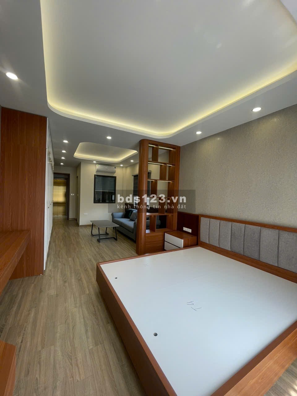 Bán Nhà 6 Tầng 1 Tum Thang Máy, Lô Góc Tại Nguyễn Văn Cừ, P. Bồ Đề (Full Nội Thất)