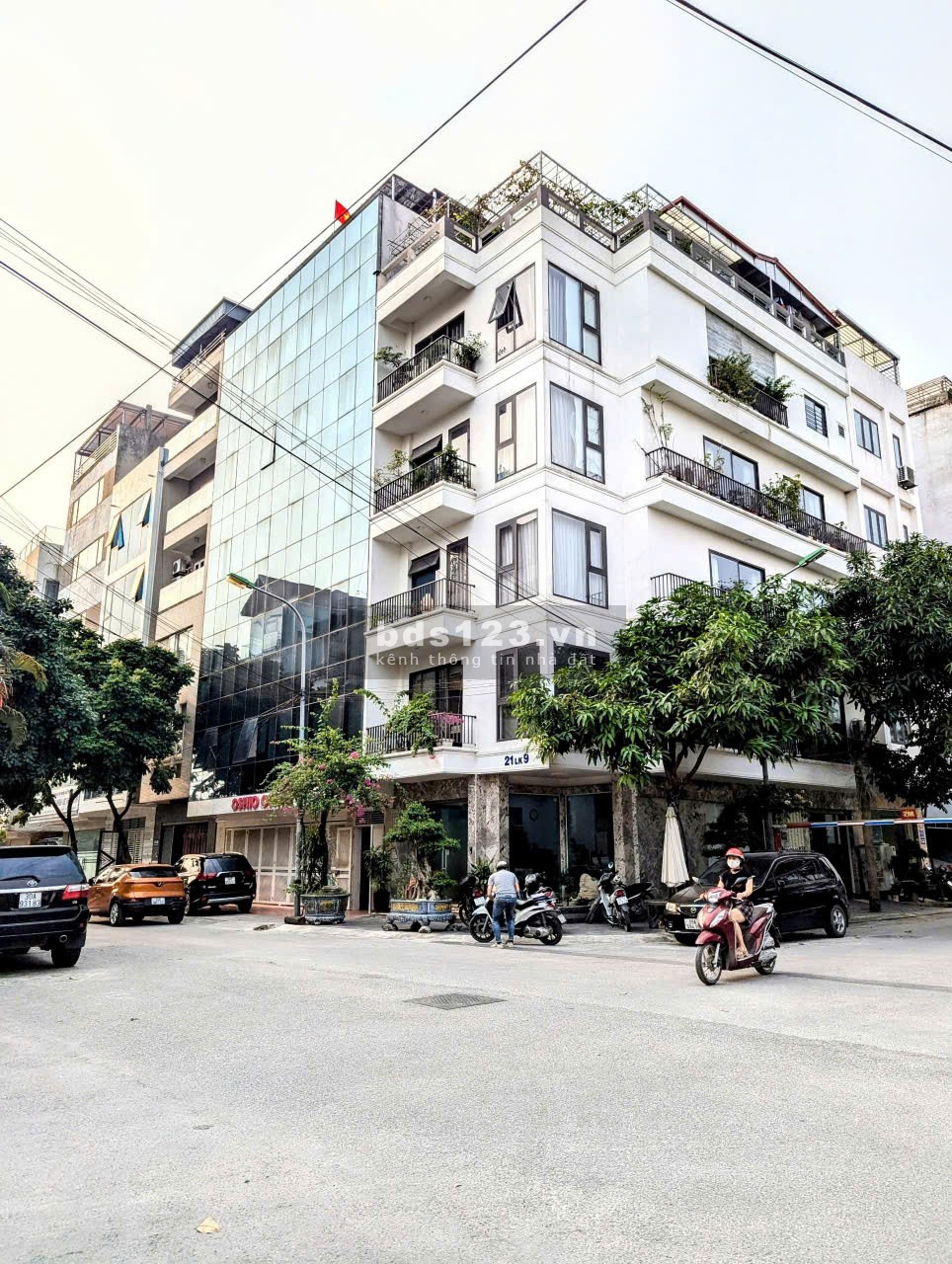 Rẻ nhất Him Lam Vạn Phúc, Liền kề 6 tầng, 5 nổi + 1 hầm, 75m2, Mặt tiền 5m, Giá nhỉnh 18 tỷ