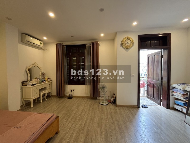 Mặt tiền 6m Kinh doanh, Nhà đẹp khu Vip Ba Đình, Gara Oto, Tặng nội thất, 60m2x6T chỉ 21.5tỷ