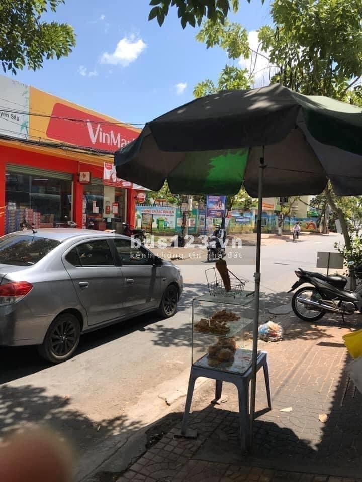 Cần bán gấp 2 nhà mặt tiền đường Nguyễn Việt Dũng, An Thới, Bình Thủy, TP Cần Thơ.
