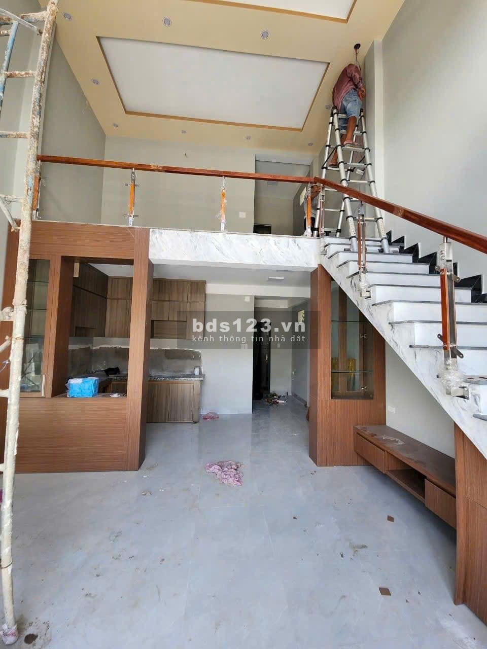 Cần bán nhà mới xây đầy đủ nội thất 1 trệt 1 lầu Sát KCN Trảng Bàng Giá 700Tr