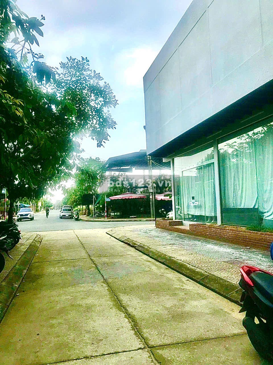 2 lô liền kề thuộc huyện Duy Xuyên cách quốc lộ 1A chưa tới 1 km, giá chỉ có 8XX