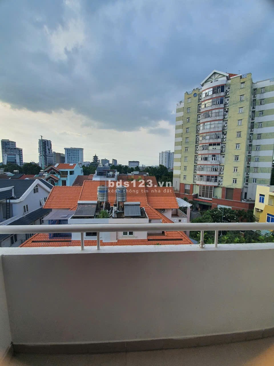 Chung cư Miếu Nổi, Vũ Huy Tấn, p3,Bình Thạnh: 70m2, 2pn nột thất 9tr