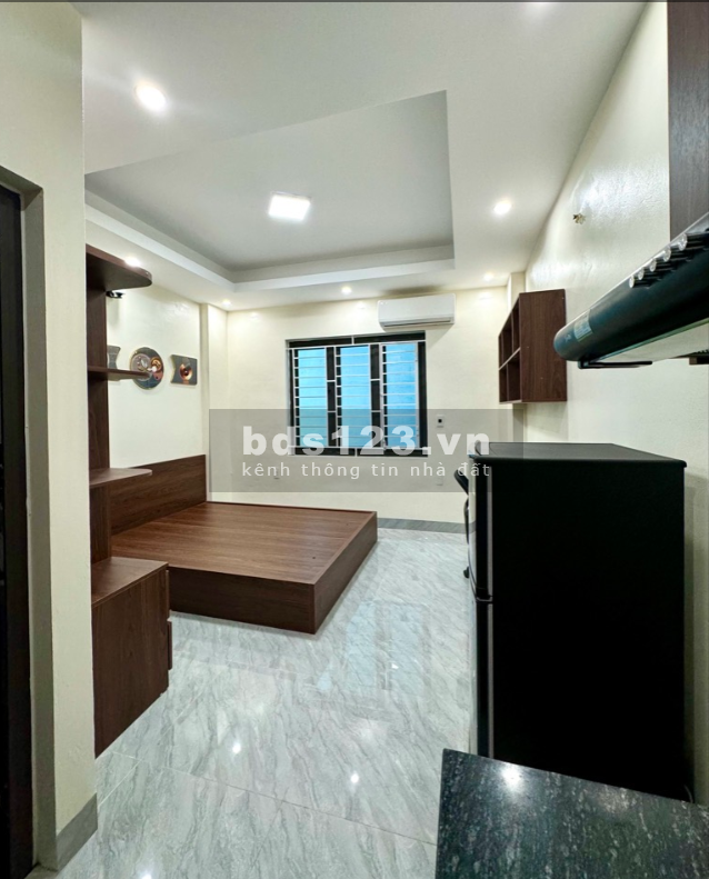 Ô TÔ TẢI TRÁNH 10M - 7 TẦNG THANG MÁY MỚI KOONG - 12 PHÒNG KHÉP KÍN FULL ĐỒ.