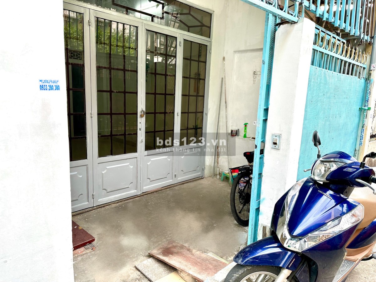 Chính chủ cần bán nhà sổ hồng riêng đường Hà Thị Khiêm, Tô Ký q12