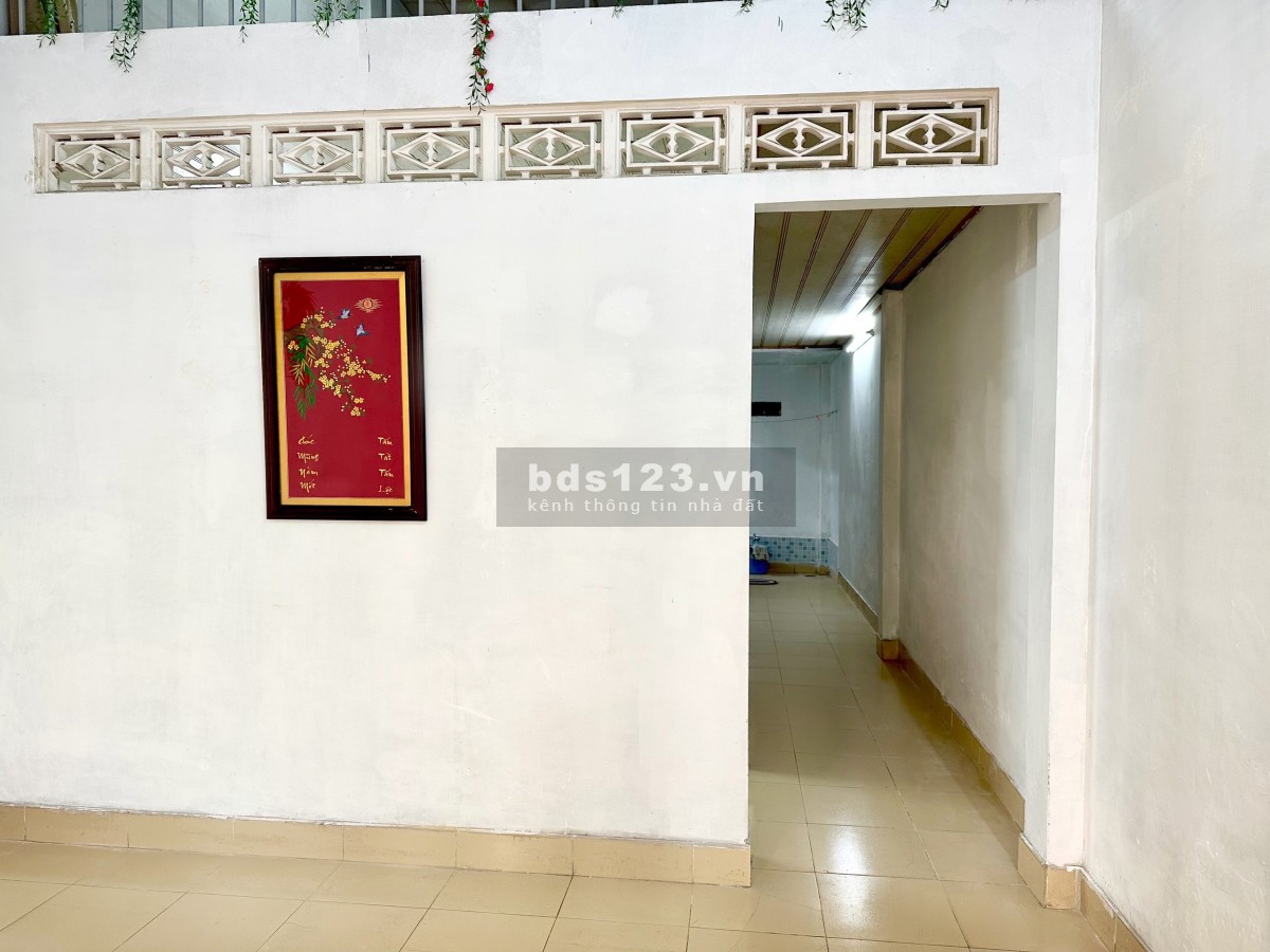 Chính chủ cần bán nhà sổ hồng riêng đường Hà Thị Khiêm, Tô Ký q12